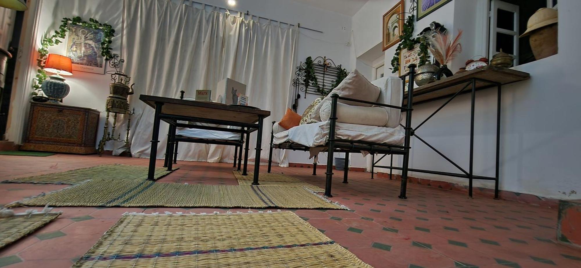 Hostel Banana Танжер Екстериор снимка
