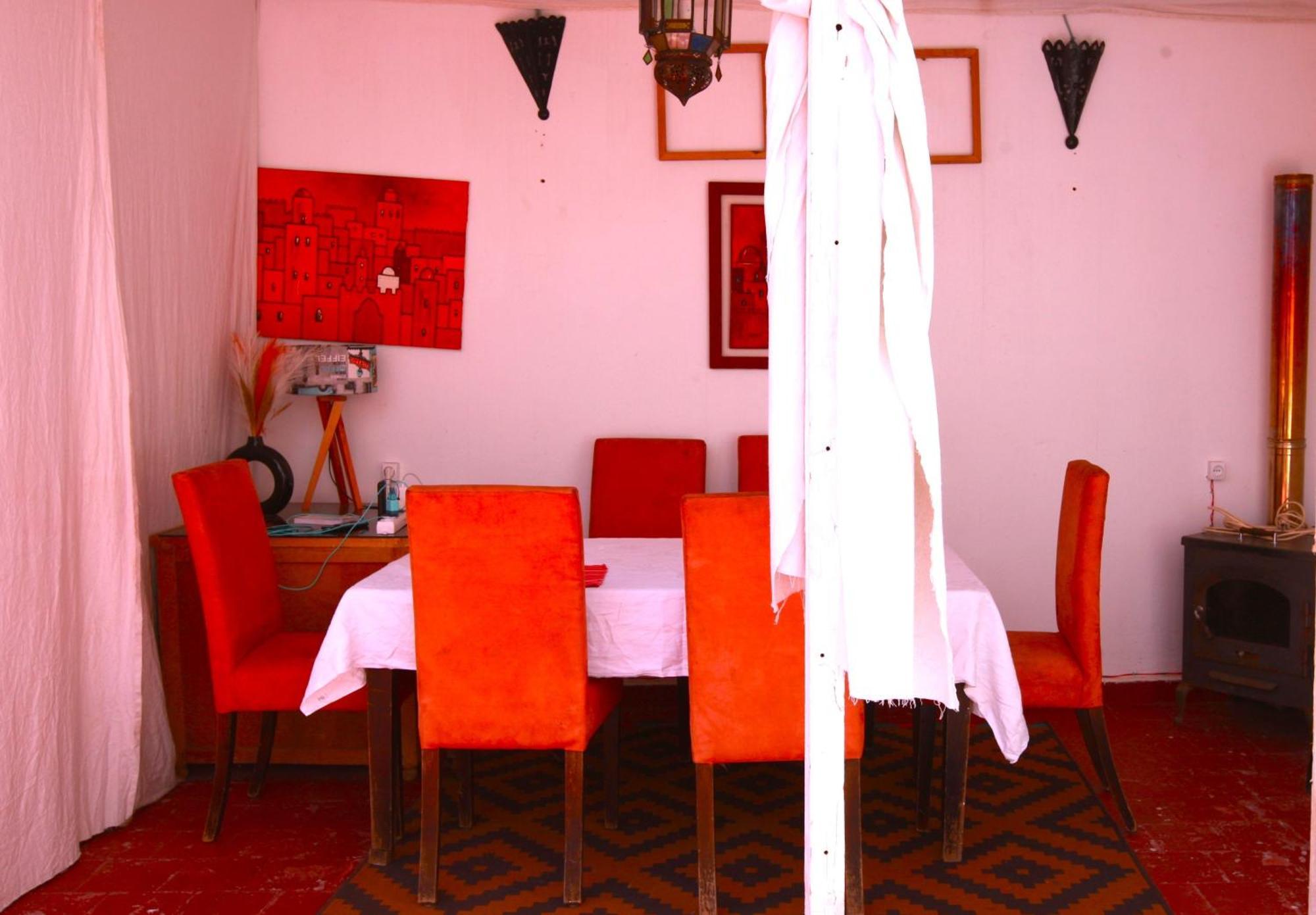Hostel Banana Танжер Екстериор снимка