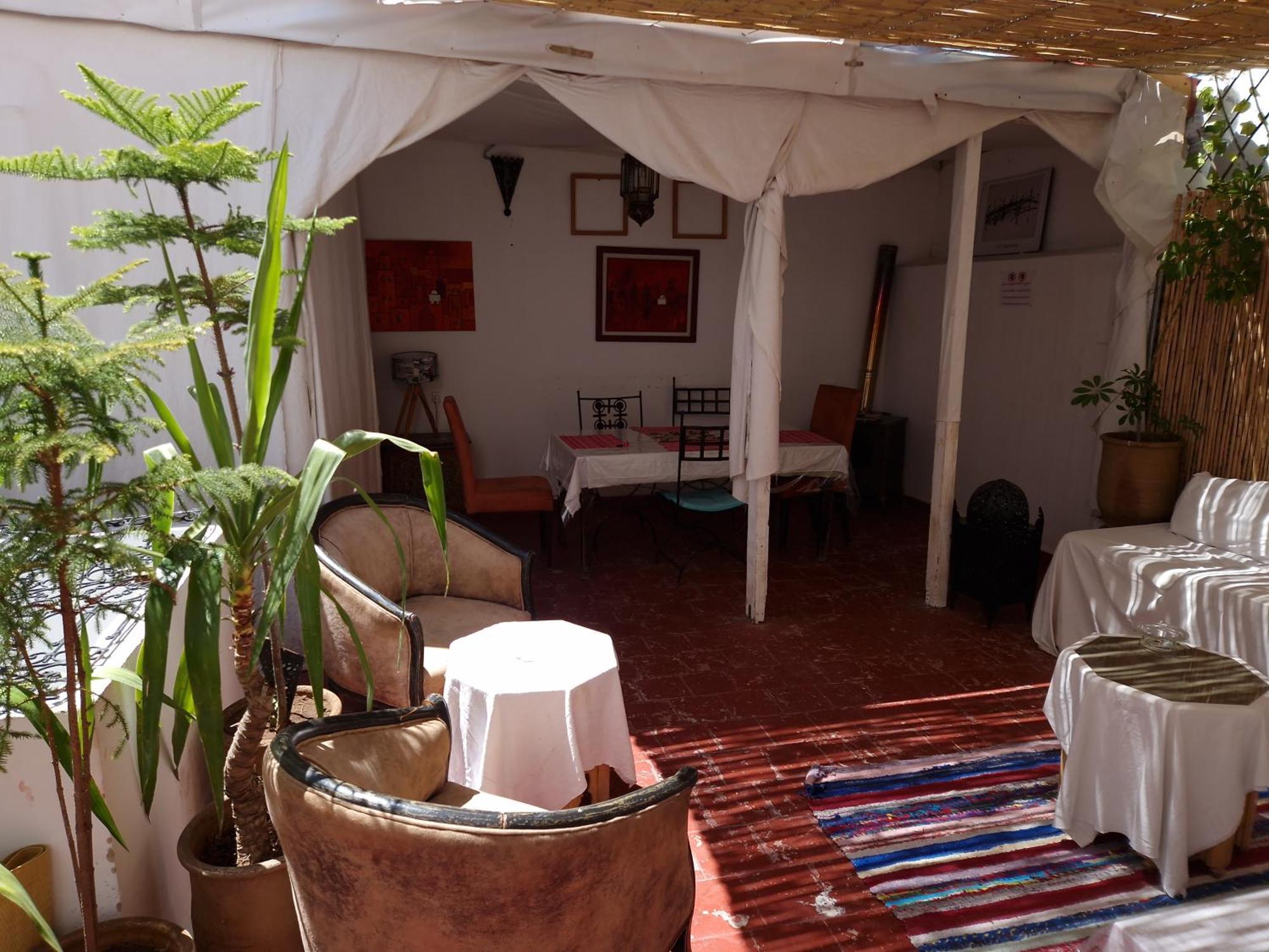 Hostel Banana Танжер Екстериор снимка